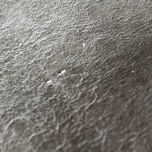 Dasein USA Vegan Leather Olive Green Studded Handbag W/ Attachable coin purse. - Picture 4 of 12